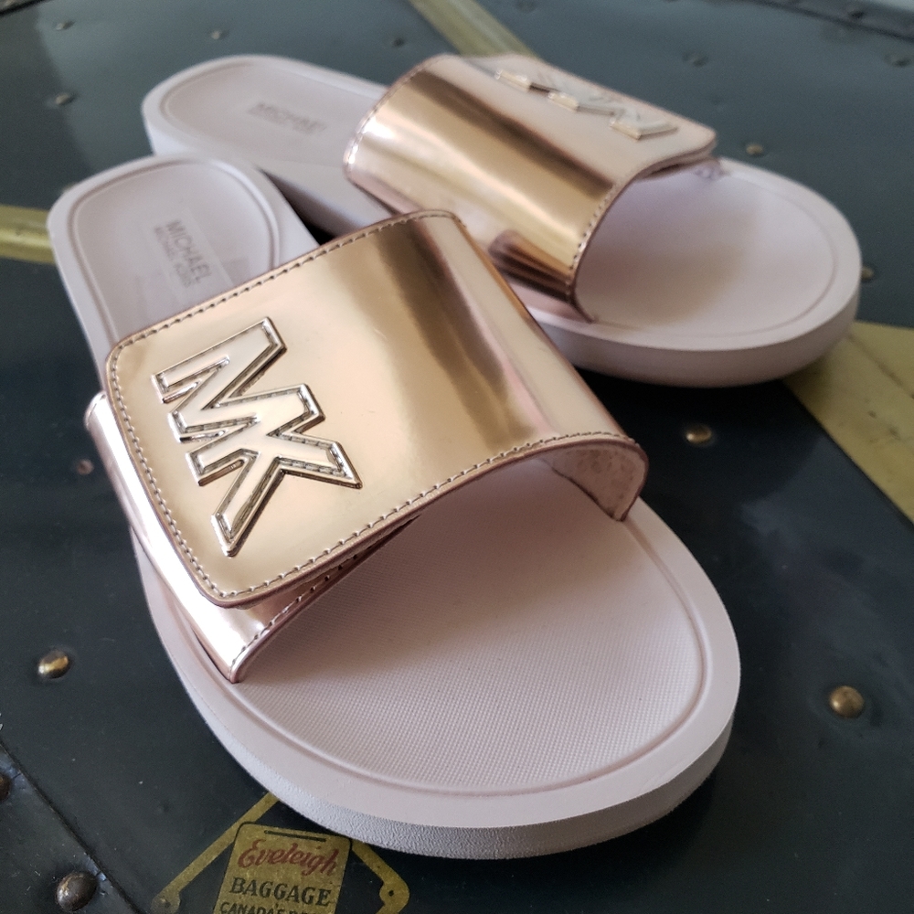 Michael Kors Rose Gold Pool Slides 8.5